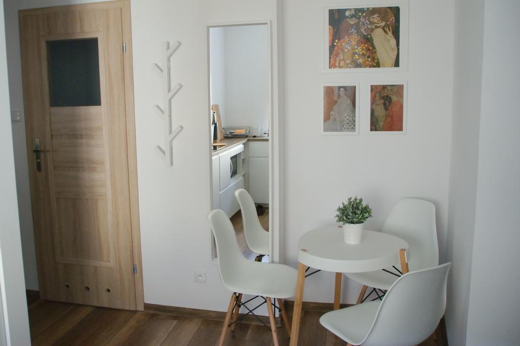 Klimt Apartment Wroclaw Exterior photo